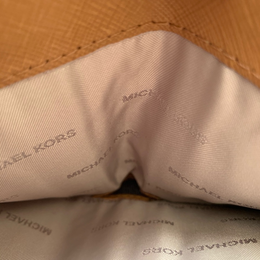 MK pebble leather brown wallet - Picture 6 of 12